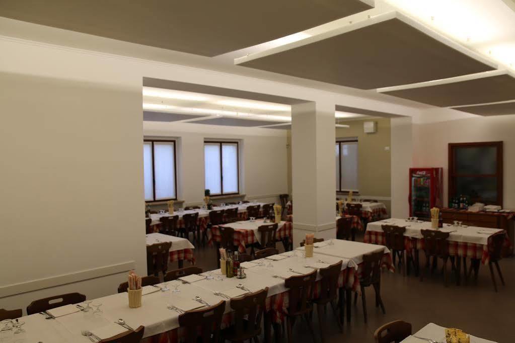 קסטלנואובו דל גארדה Albergo Al Sole מראה חיצוני תמונה
